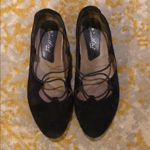 Earthies by Earth flats